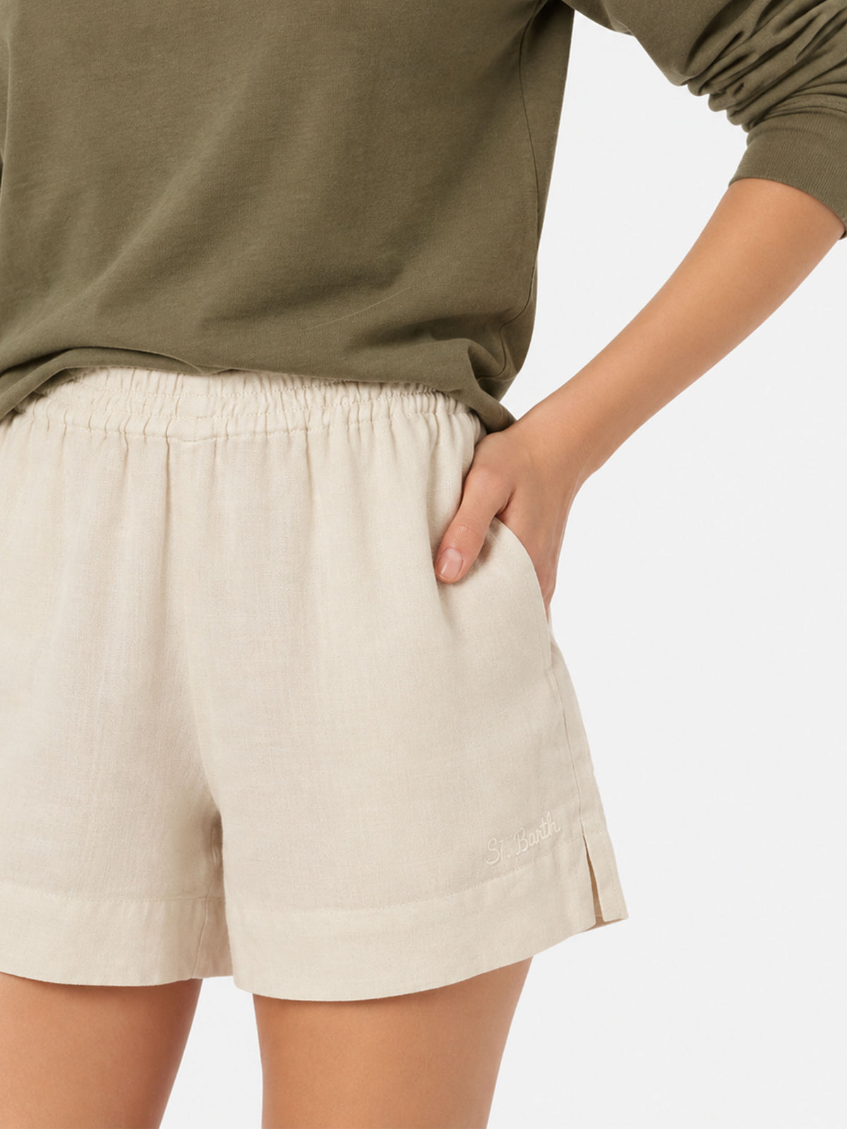 Meave shorts pull up in lino color crema