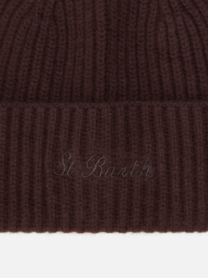 Moss Beanie in brown ribbed knit with St. Barth embroidery