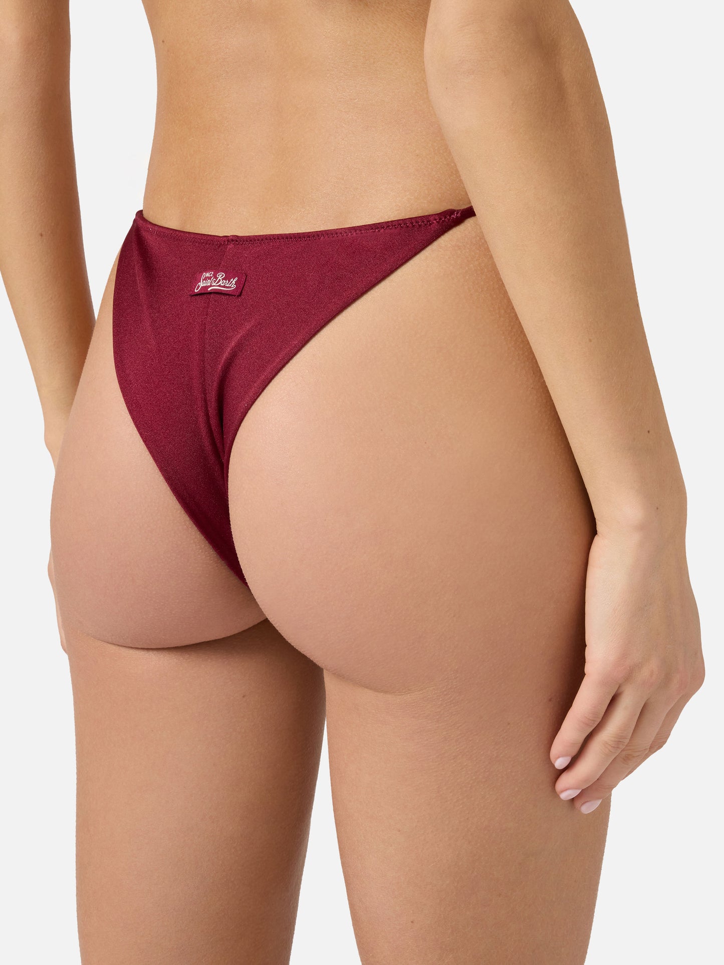 Bikini Leah Marielle rojo con acabado brillante y charms 