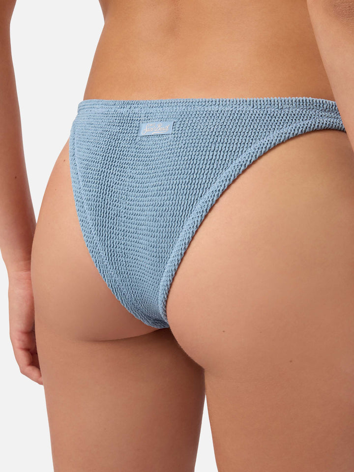 Naomi Brazilian-Bikinihose aus avio-blauem Lurex-Crinkle-Stoff 