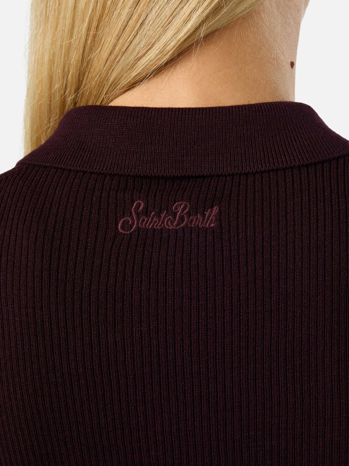 Aubergine Odell Strickoberteil aus Merinowolle mit Polokragen 