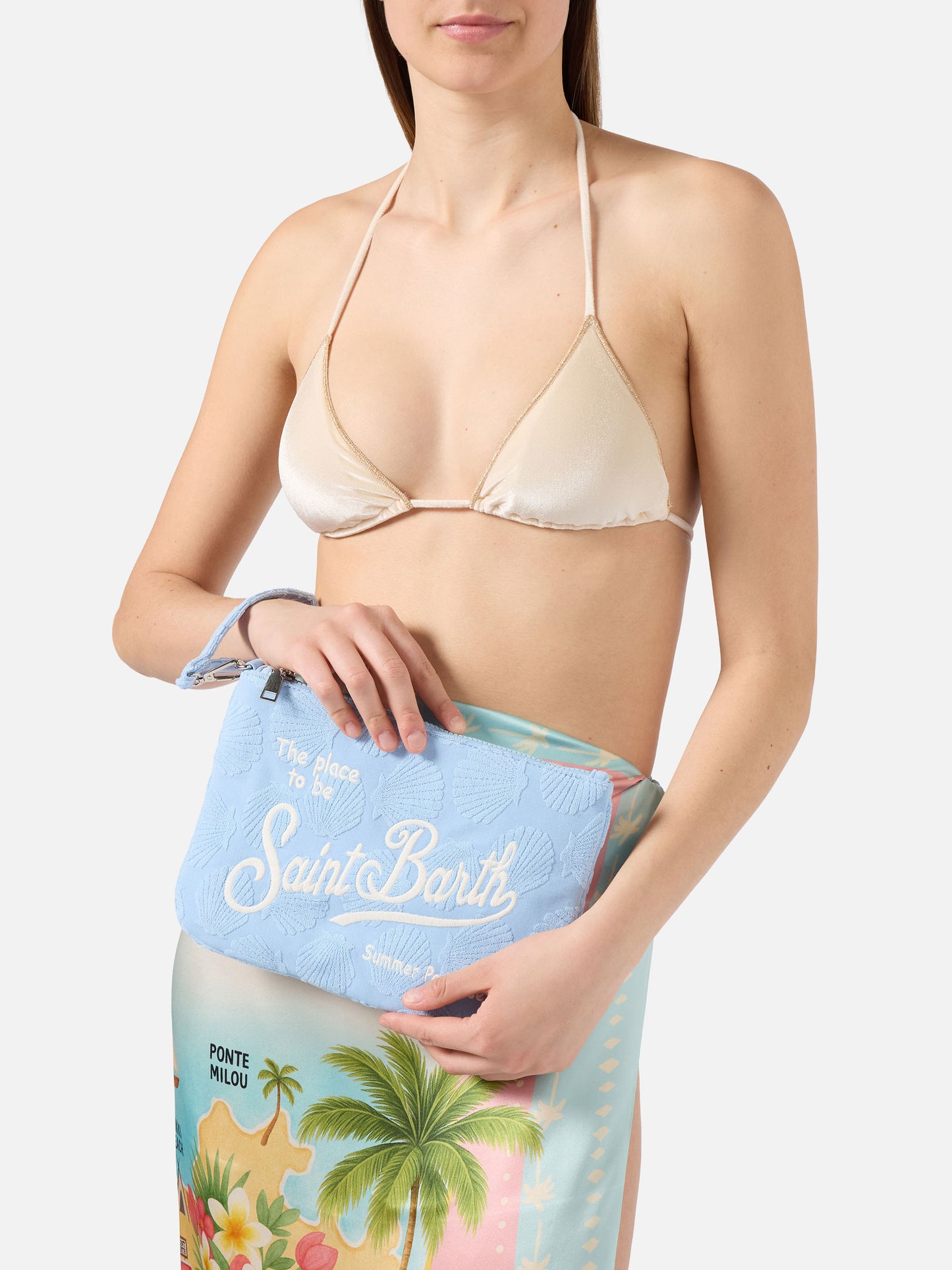 Parisienne Sponge terry-effect pouch with embossed shell pattern and removable strap