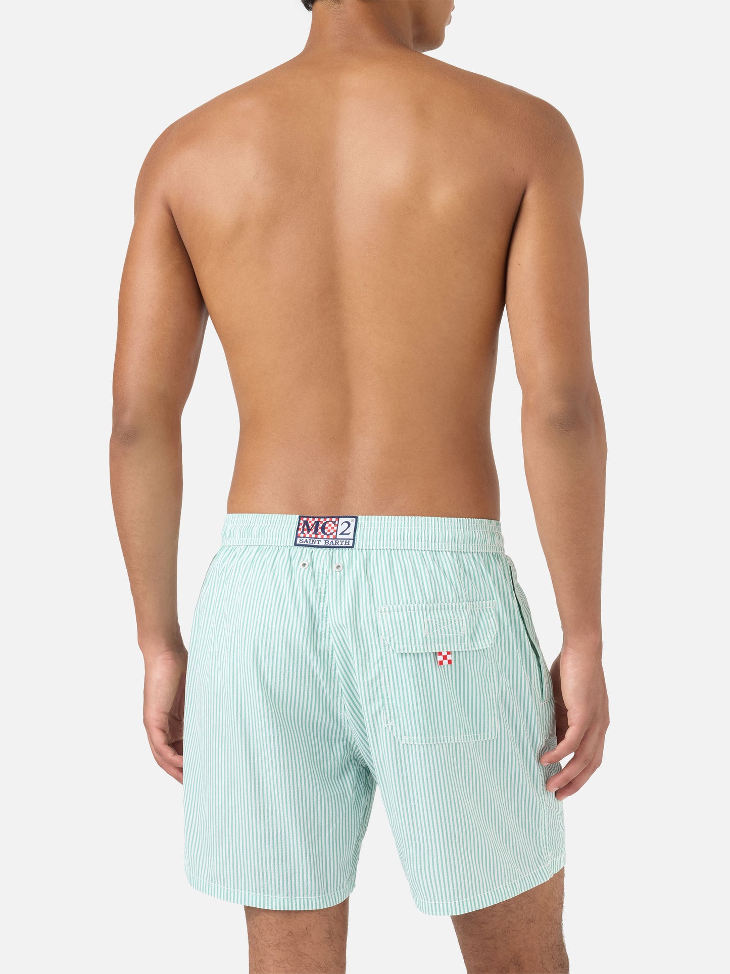 Patmos Badeshorts aus gestreiftem Seersucker in Salbeigrün und Weiß 