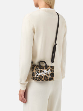 Phone Bag en fieltro con estampado de leopardo 