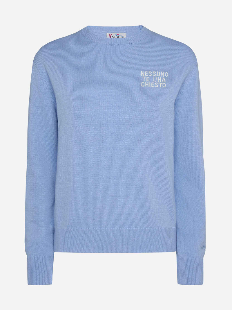 Light blue sweater New Queen with Nessuno te l'ha chiesto embroidery