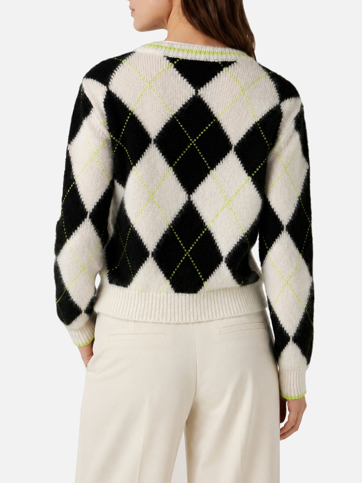 Nouveau pull cropped New Queen Soft à motif argyle 