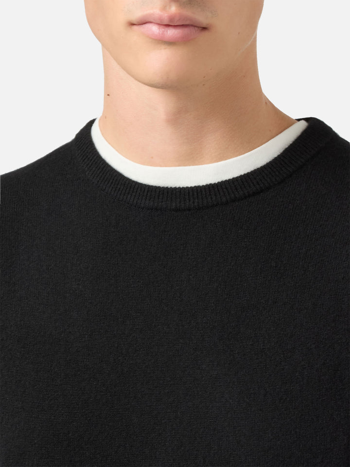Regent crewneck sweater in 100% black CASHMERE
