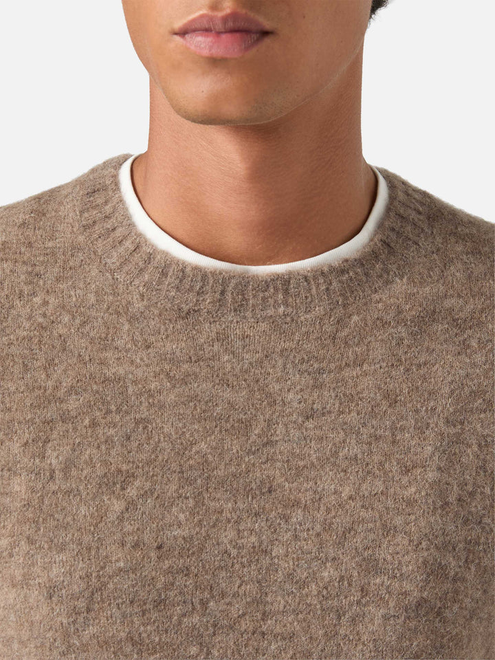 Jersey Beige Regent de cuello redondo en mezcla de alpaca 