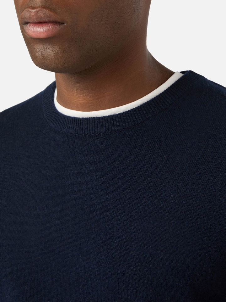 Pull col rond Regent bleu marine blue en mélange de laine mérinos et cachemire 