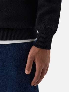 Maglia girocollo Regent nera in lambswool