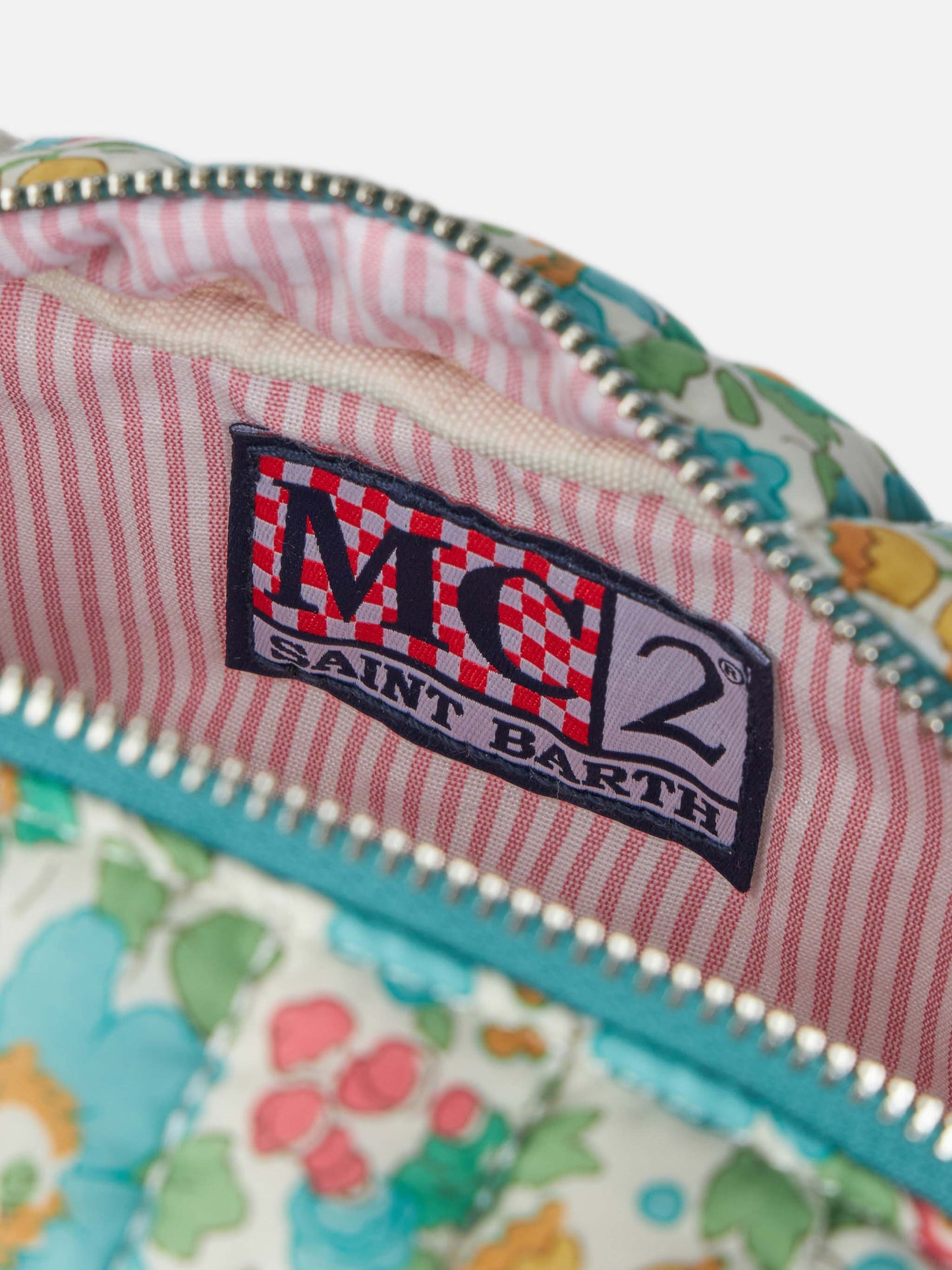 Betsy Patchwork-gestepptes Soft Pouch | HERGESTELLT MIT LIBERTY FABRIC 