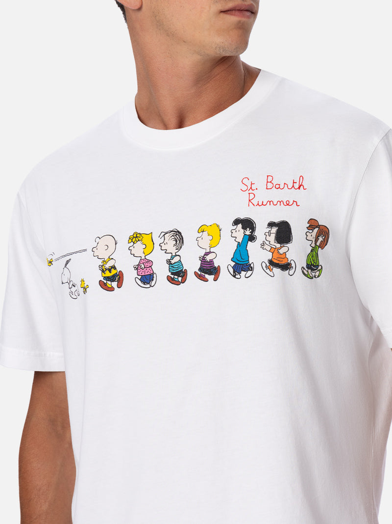 T-shirt da uomo in cotone con stampa e ricamo Peanuts| EDIZIONE SPECIALE SNOOPY PEANUTS™