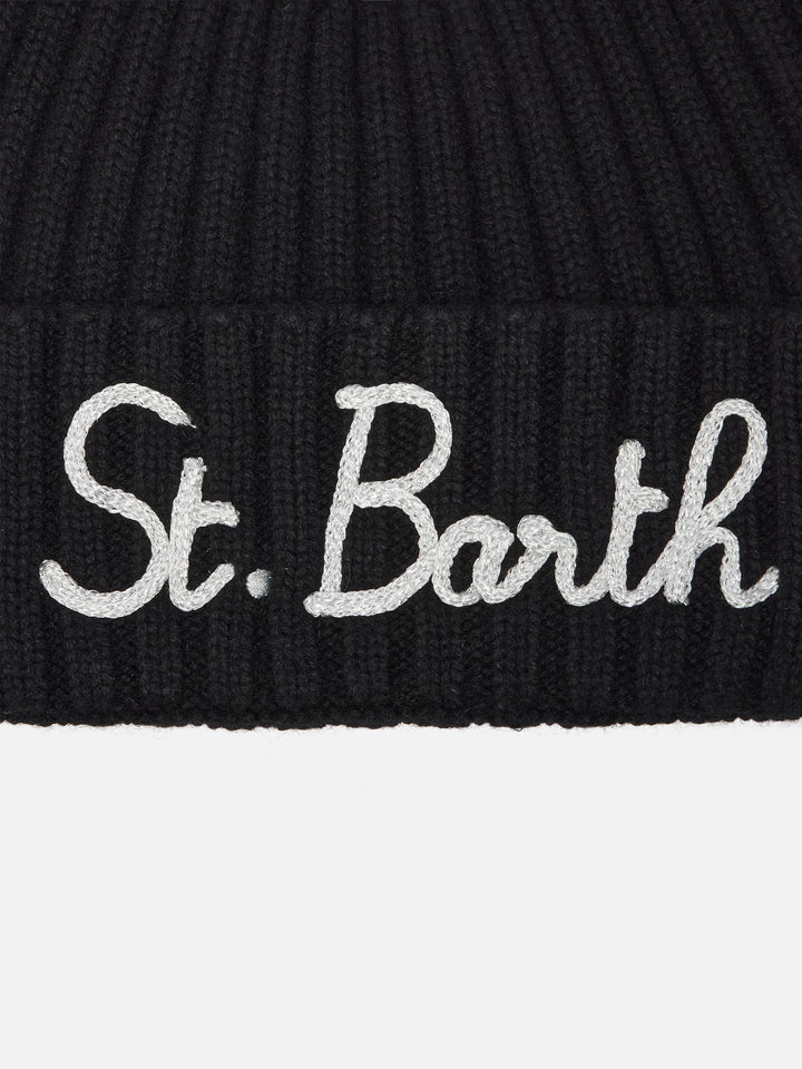 Wengen beanie in cashmere blend in black with St. Barth embroidery and pom-pom