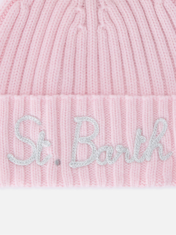 Gorro beanie Wengen rosa con pompón y bordado St. Barth 