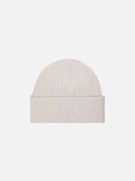 Wengen beanie in white cashmere with St. Barth embroidery on the turn-up