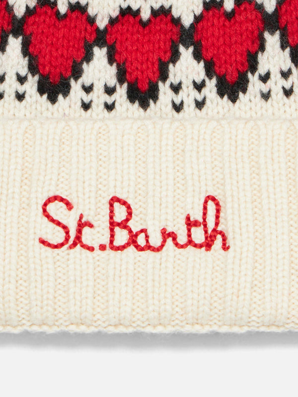 Woman white beanie with fair isle heart print