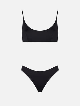Woman black bralette bikini