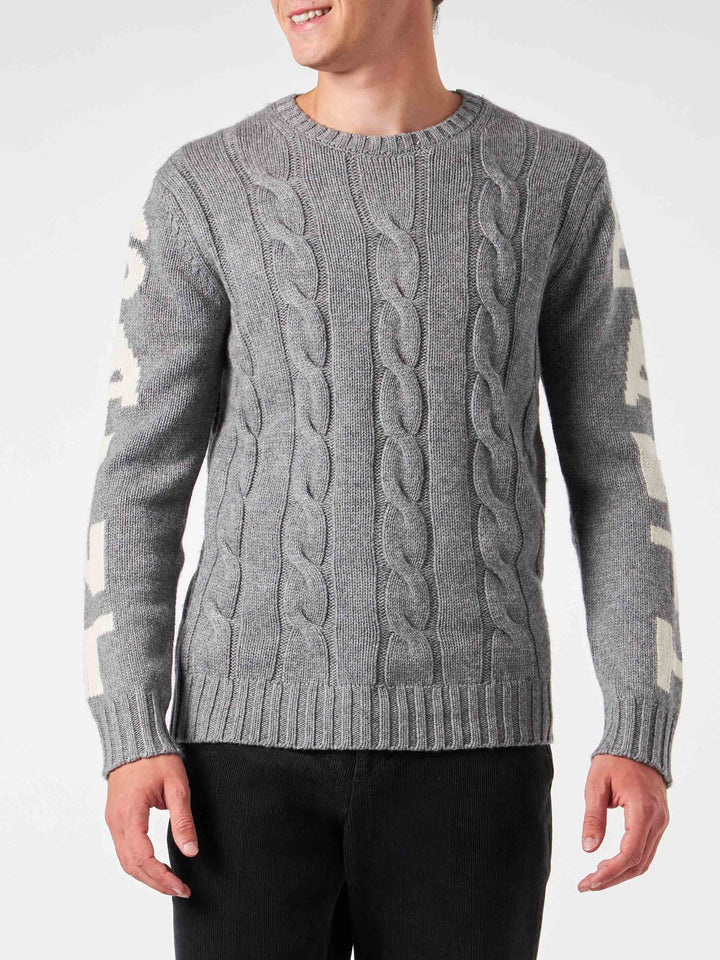 Maglione da uomo grigio intrecciato girocollo pesante