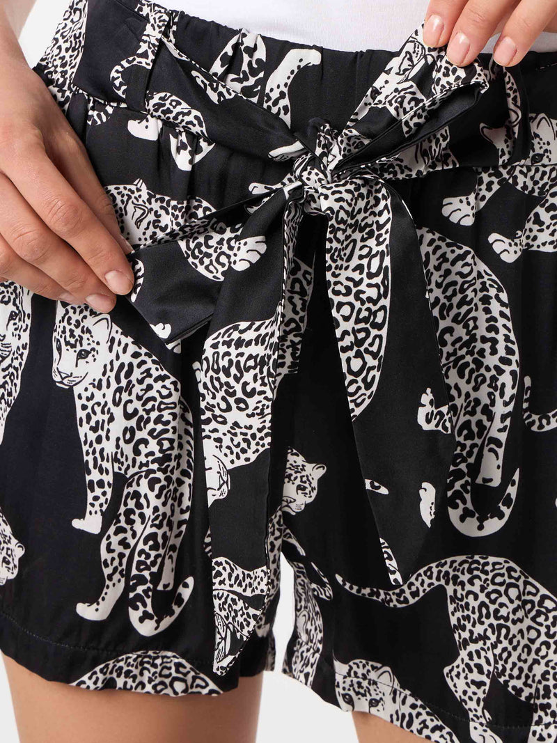 Damen-Shorts mit Tiger-Print