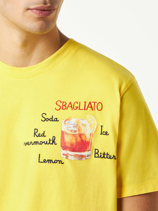 T-shirt da uomo in cotone con stampa bicchiere Sbagliato