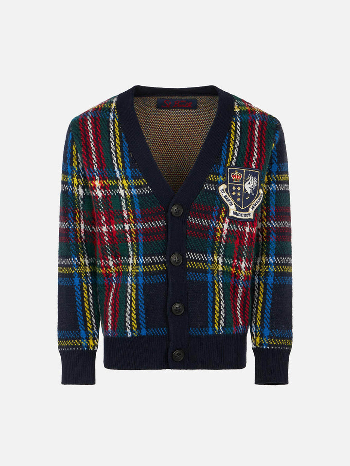 Strickjacke mit Schottenmuster und Aufnäher