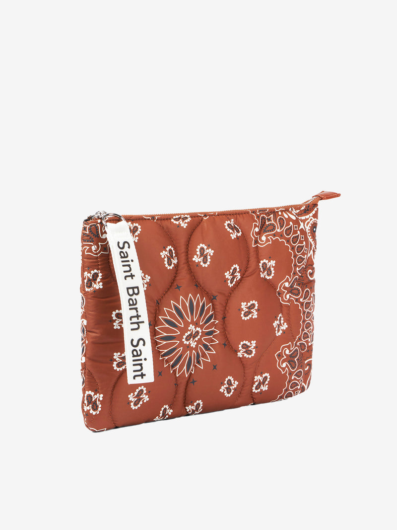 Puffer pochette with bandanna print