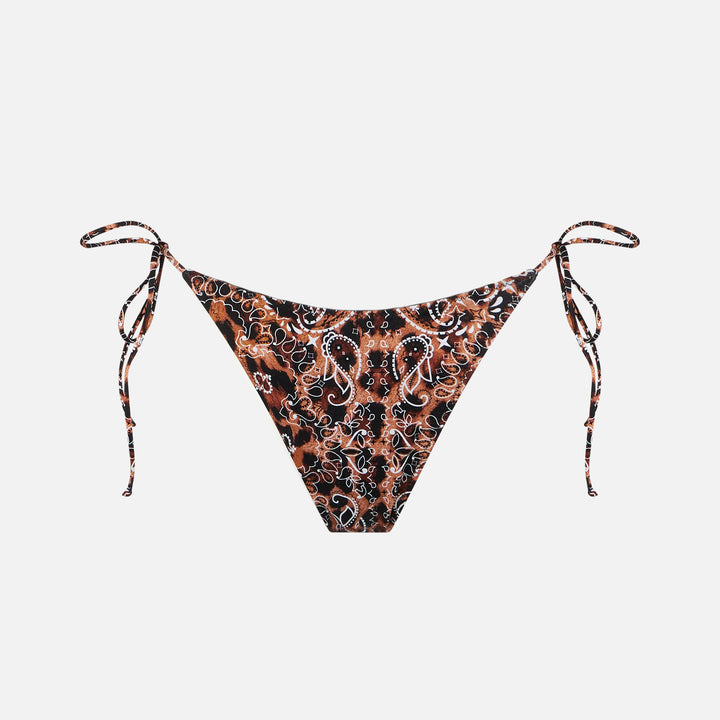 Woman triangle bikini with leo bandanna print