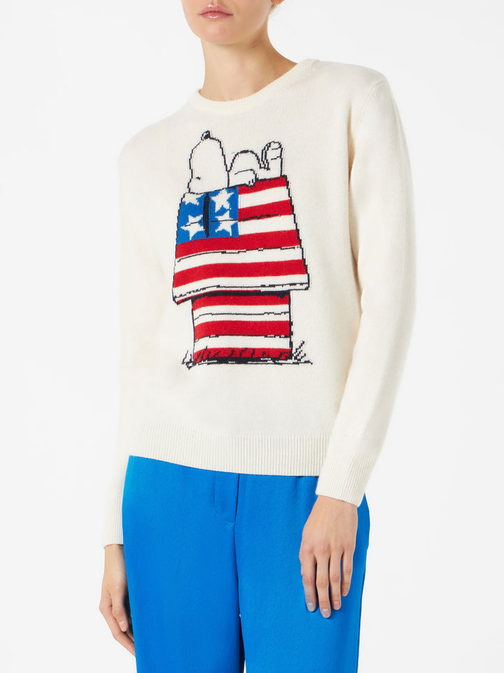 Woman sweater with Snoopy print | SNOOPY - PEANUTS™ SPECIAL EDITION